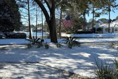 amer-flag-snow-2